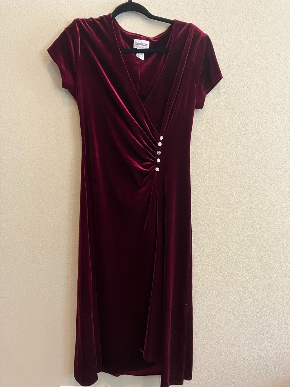 Amanda Lane Deep Burgundy Velvet Midi Dress with Side Button Detail